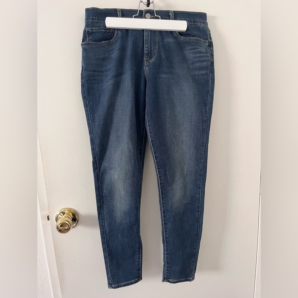 Levi’s 710 Super Skinny Women’s Mid Rise Blue Jeans Denim 32 x 30